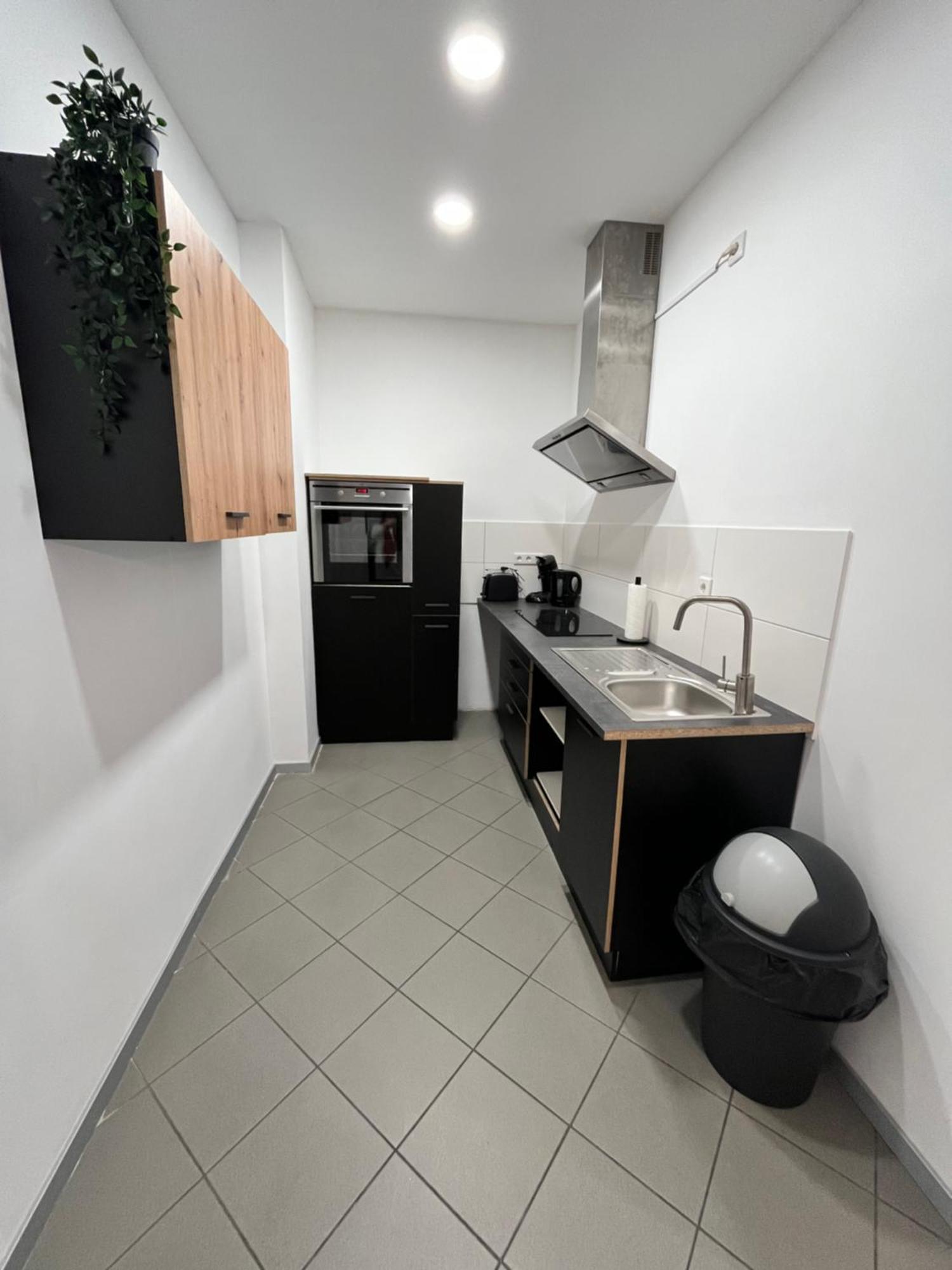 Apartment Central 10D 55Qm Wi-Fi Free Parking Calm Back House Dortmund Eksteriør billede